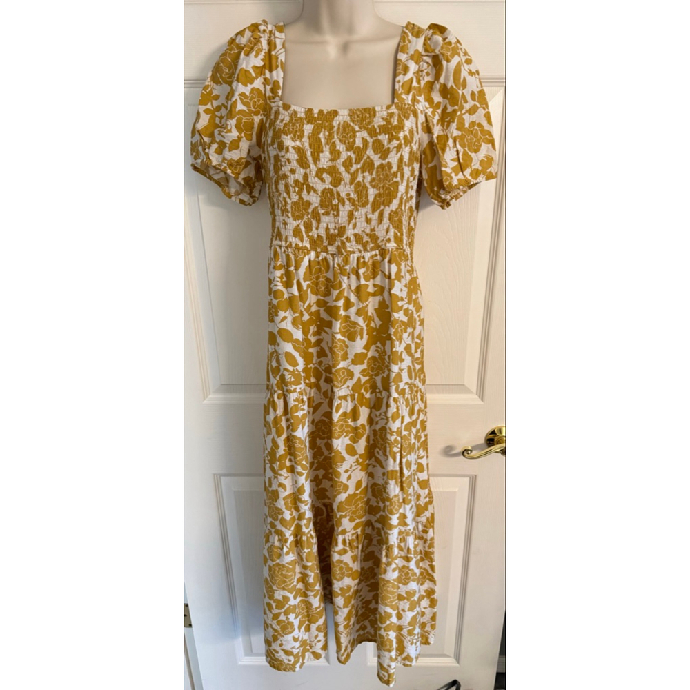 August Sky Floral Print Smocked Puff Sleeve Midi Dress Mustard Yellow/White SZ L